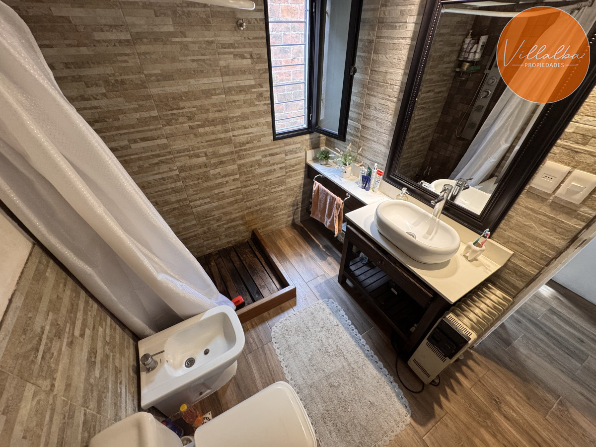 Apartamento ID.3452 - Casa con renta en zona céntrica de Maldonado Ideal para inversión o vivienda