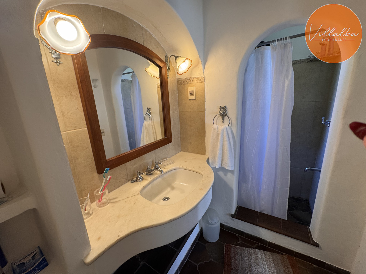 Casa ID.790 - Casa en Venta Playa Mansa 