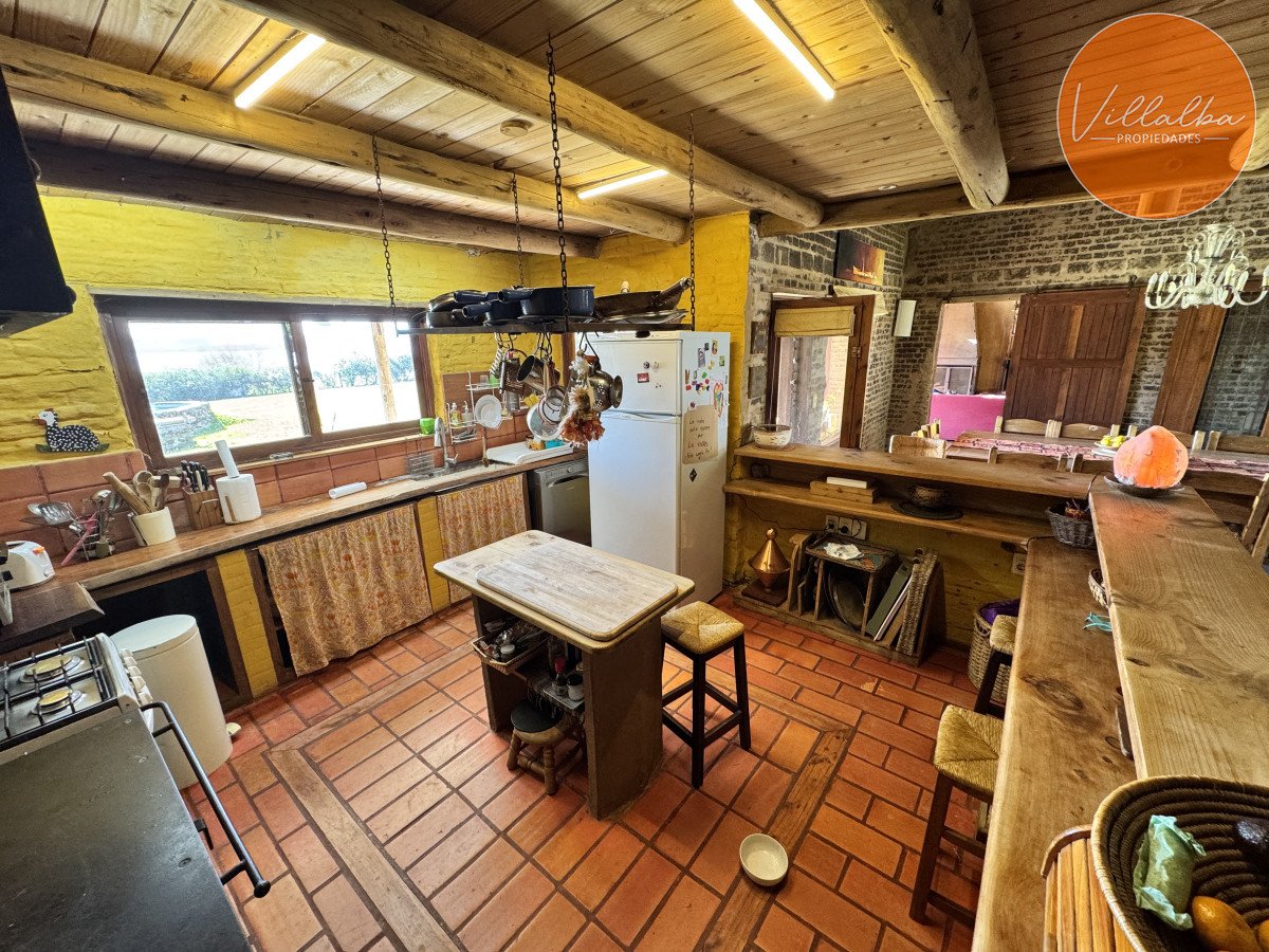 Casa ID.3559 - Casa en Venta