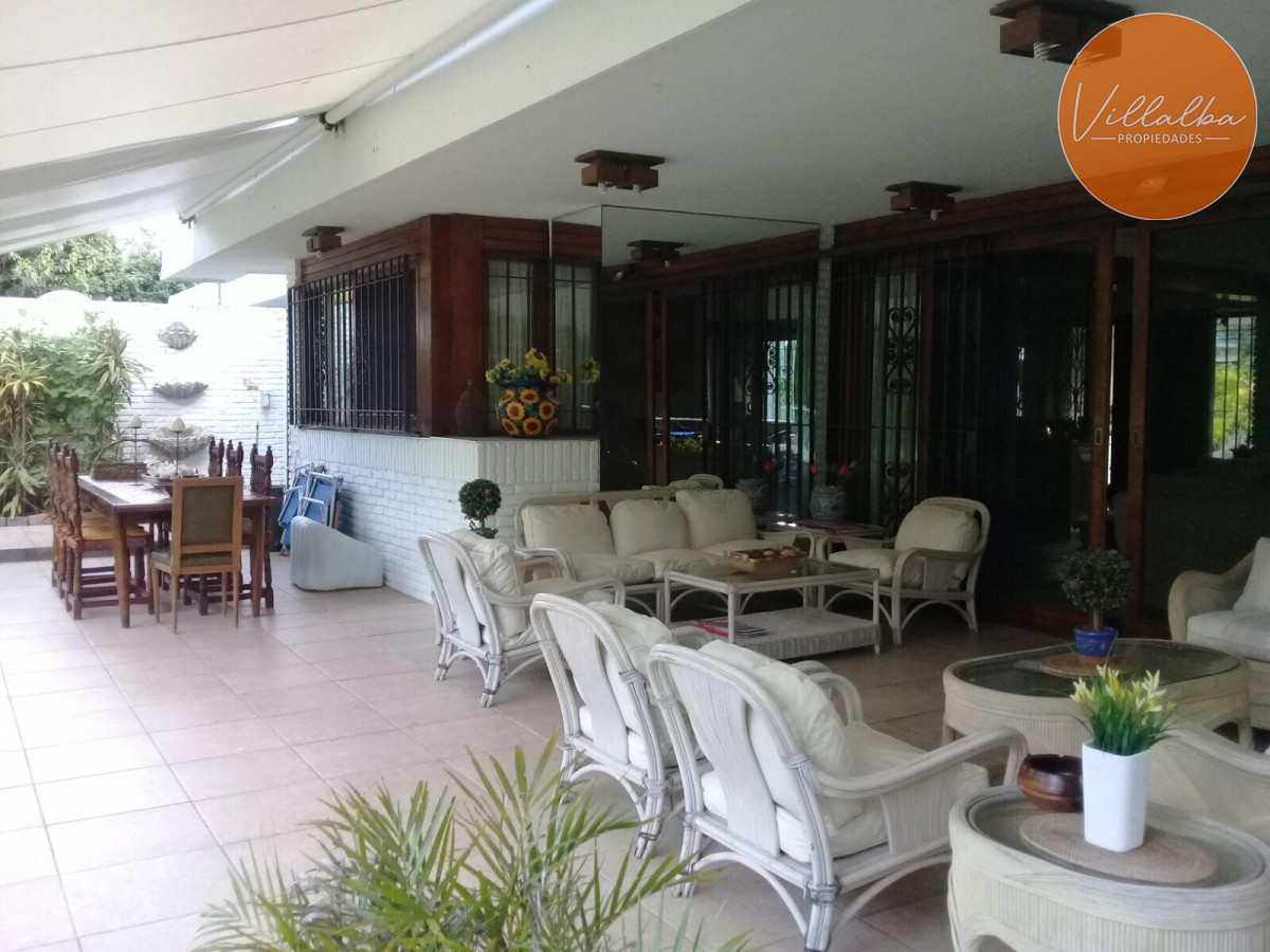 Casa ID.501 - Importante  residencia en Punta del Este . 