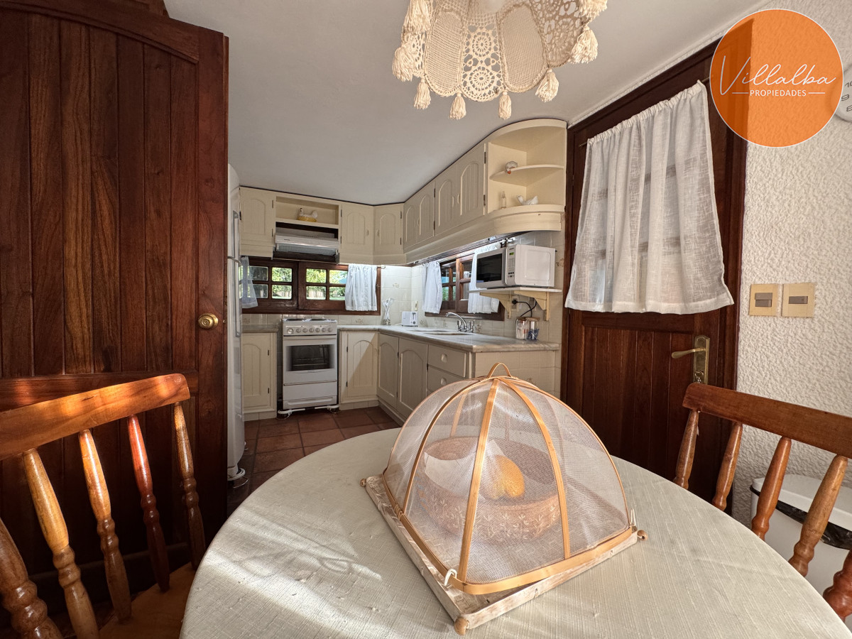 Casa ID.1800 - Atención, casa en venta. Mansa, todas las comodidades! 