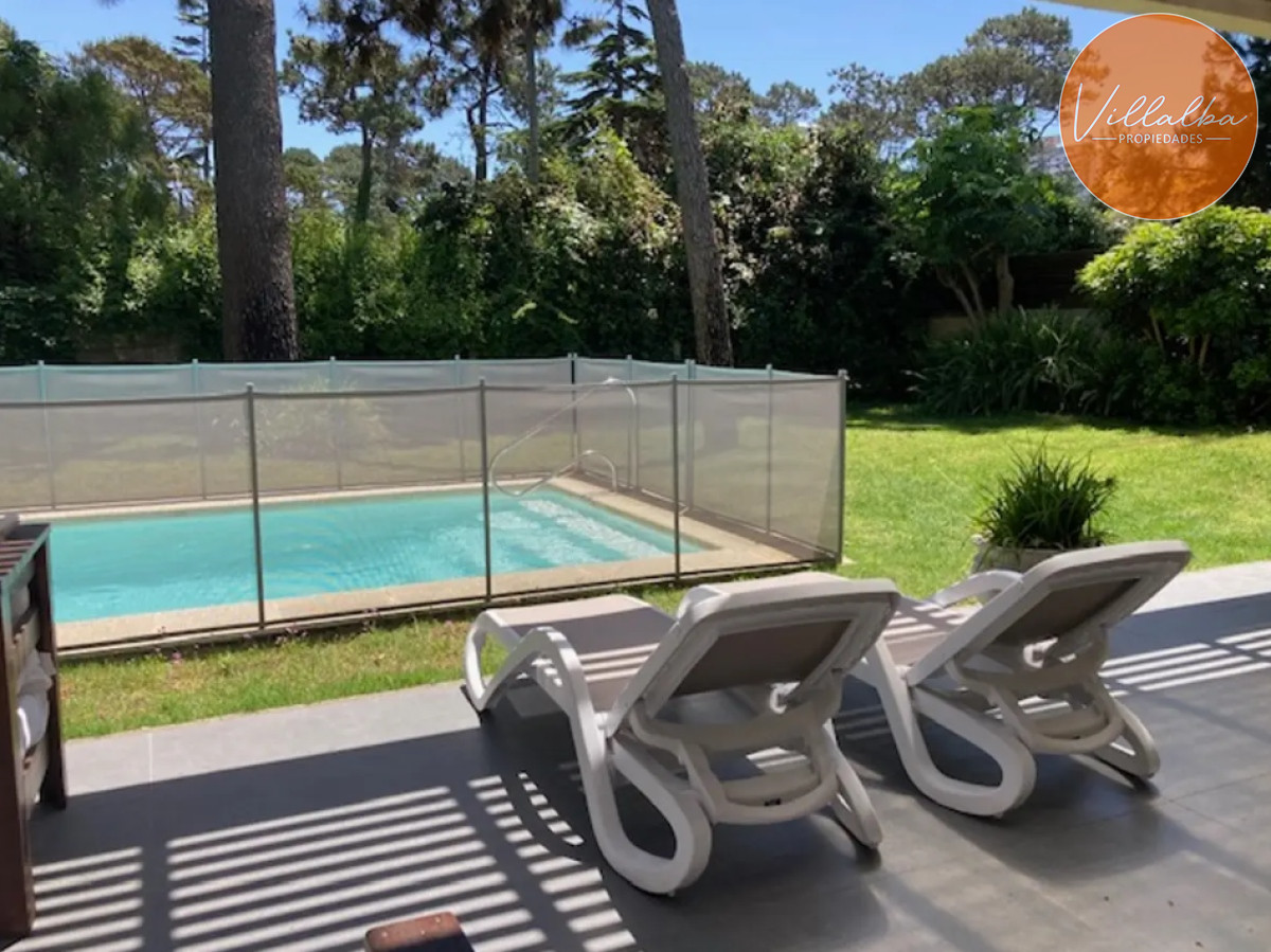 Casa ID.3036 - Oportunidad en venta - Playa mansa! 3 dormitorios 
