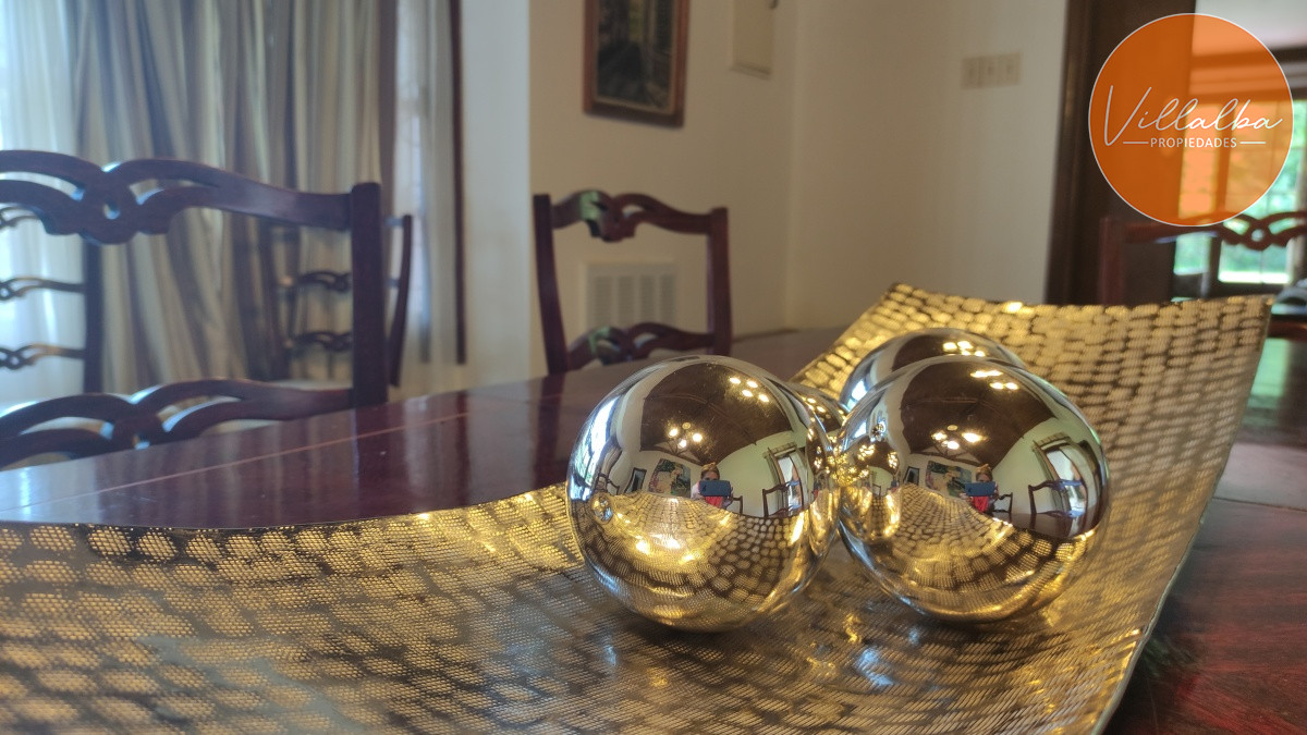 Casa ID.806 - Espectacular mansión sobre 15 mil metros de parque. 