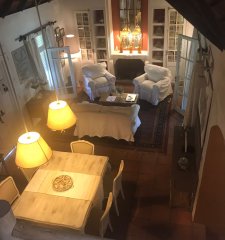 Casa en Venta Pinares con piscina y Parrillero.