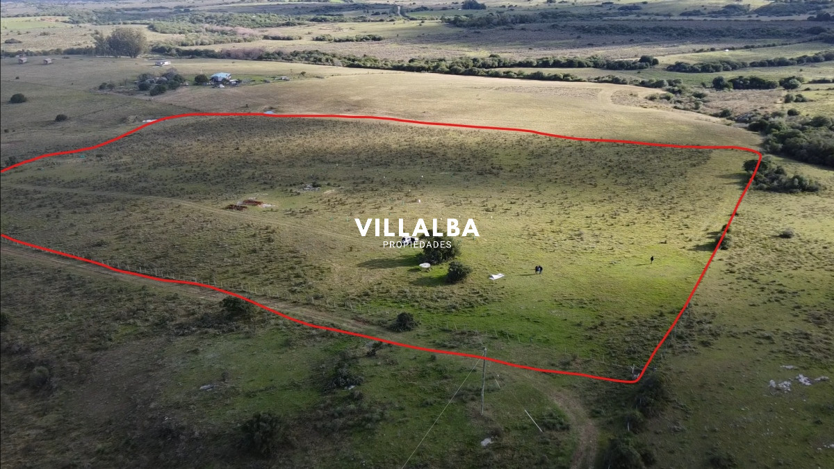 Apartamento ID.2331 - Hermosa chacra a 15 Kilómetros del Mar, Pan de Azúcar, Entre cerros.