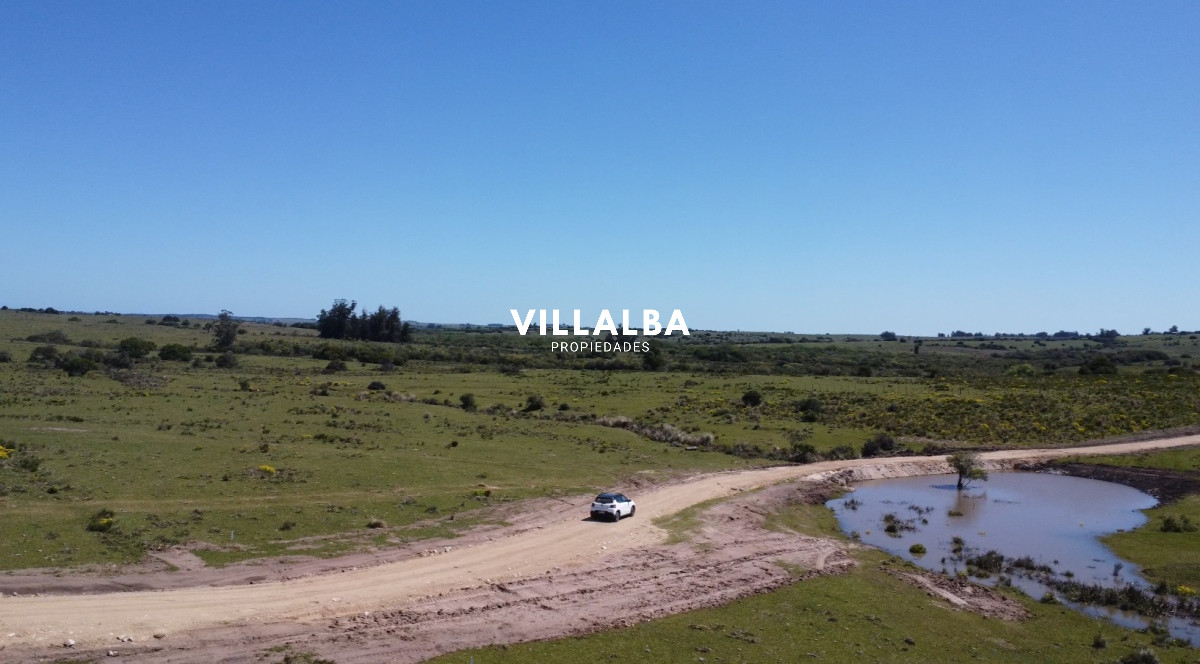 Chacra ID.2659 - Oportunidad de Inversión en Garzón, Uruguay - Vende Villalba Propiedades. 