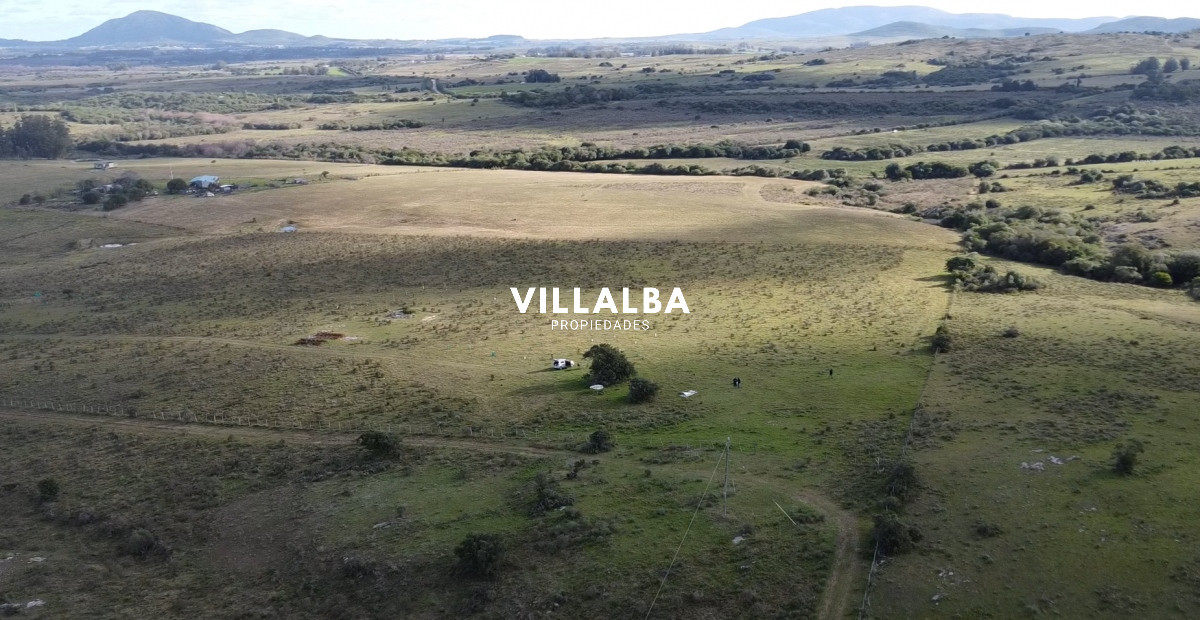 Apartamento ID.2331 - Hermosa chacra a 15 Kilómetros del Mar, Pan de Azúcar, Entre cerros.