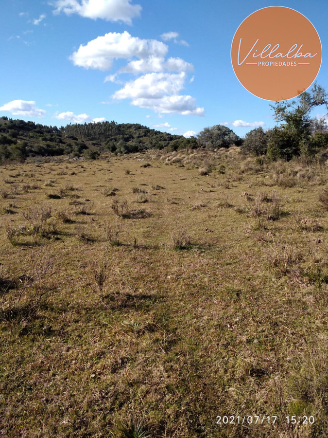 Chacra ID.267 - Chacras en Los cerros proximo a Aigua. 