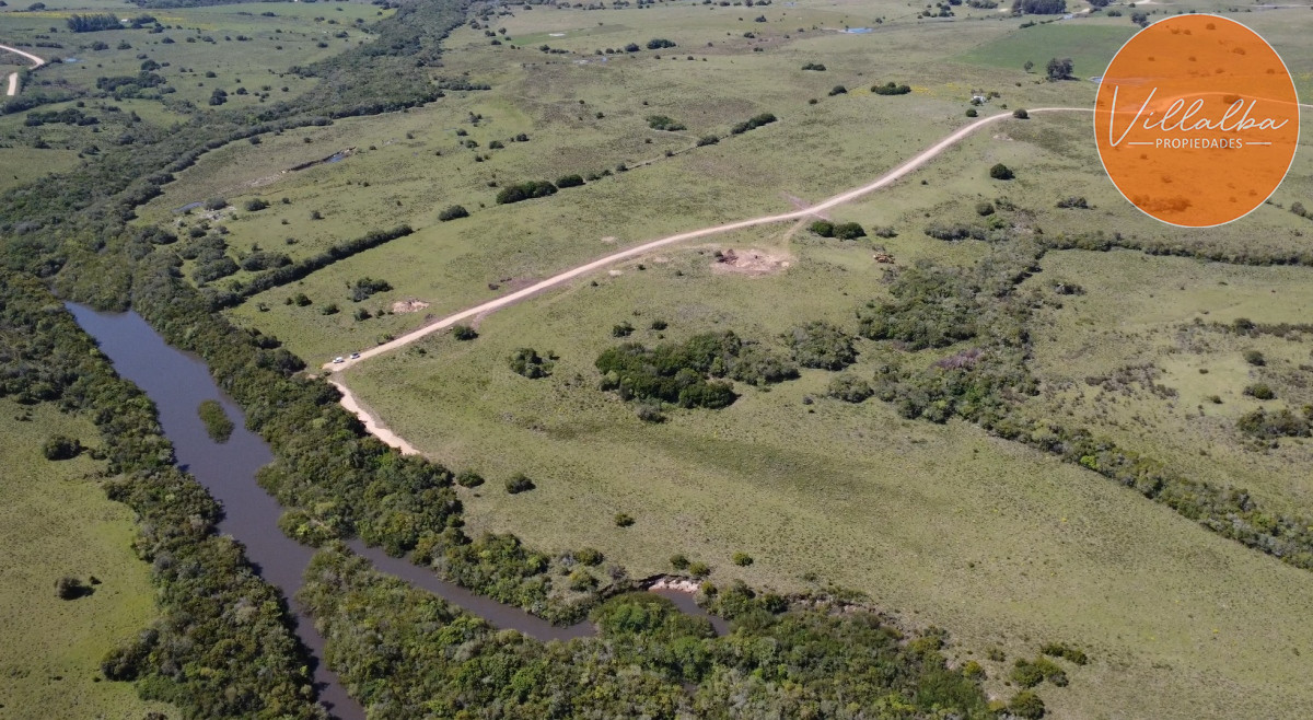 Chacra ID.2664 - Oportunidad de Inversión en Garzón, Uruguay - Vende Villalba Propiedades. 