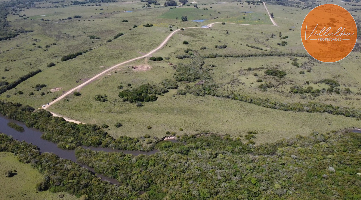 Chacra ID.2664 - Oportunidad de Inversión en Garzón, Uruguay - Vende Villalba Propiedades. 