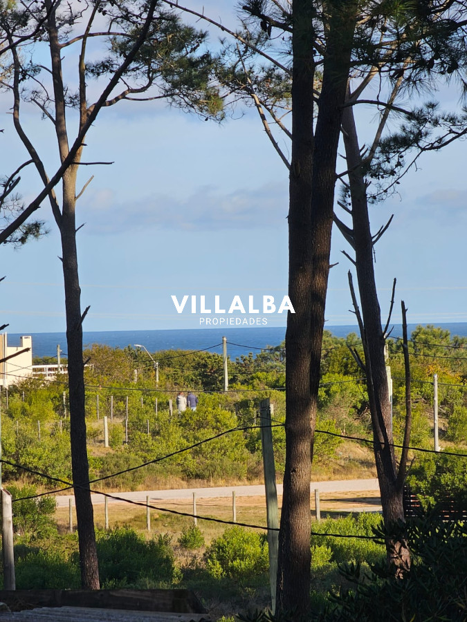 Apartamento ID.3562 - Terreno de 1034 m² a solo 500 mts del mar – Un rincón de paz natural