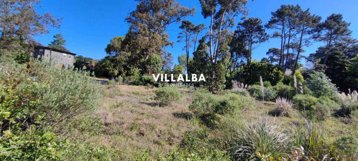 Terreno ID.2651 - OPORTUNIDAD. Terreno En Venta - Zona Jardines De Córdoba 