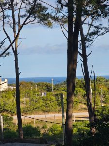 Terreno de 1034 m² a solo 500 mts del mar – Un rincón de paz natural