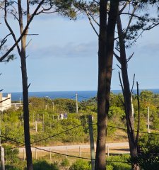 Terreno de 1034 m² a solo 500 mts del mar – Un rincón de paz natural