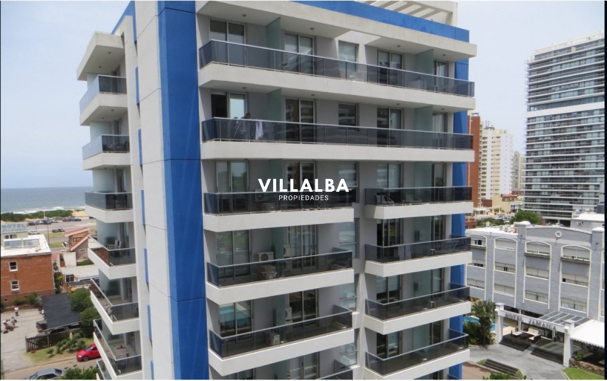 Apartamento ID.1743 - Oportunidad en venta! Vista espectacular al mar!