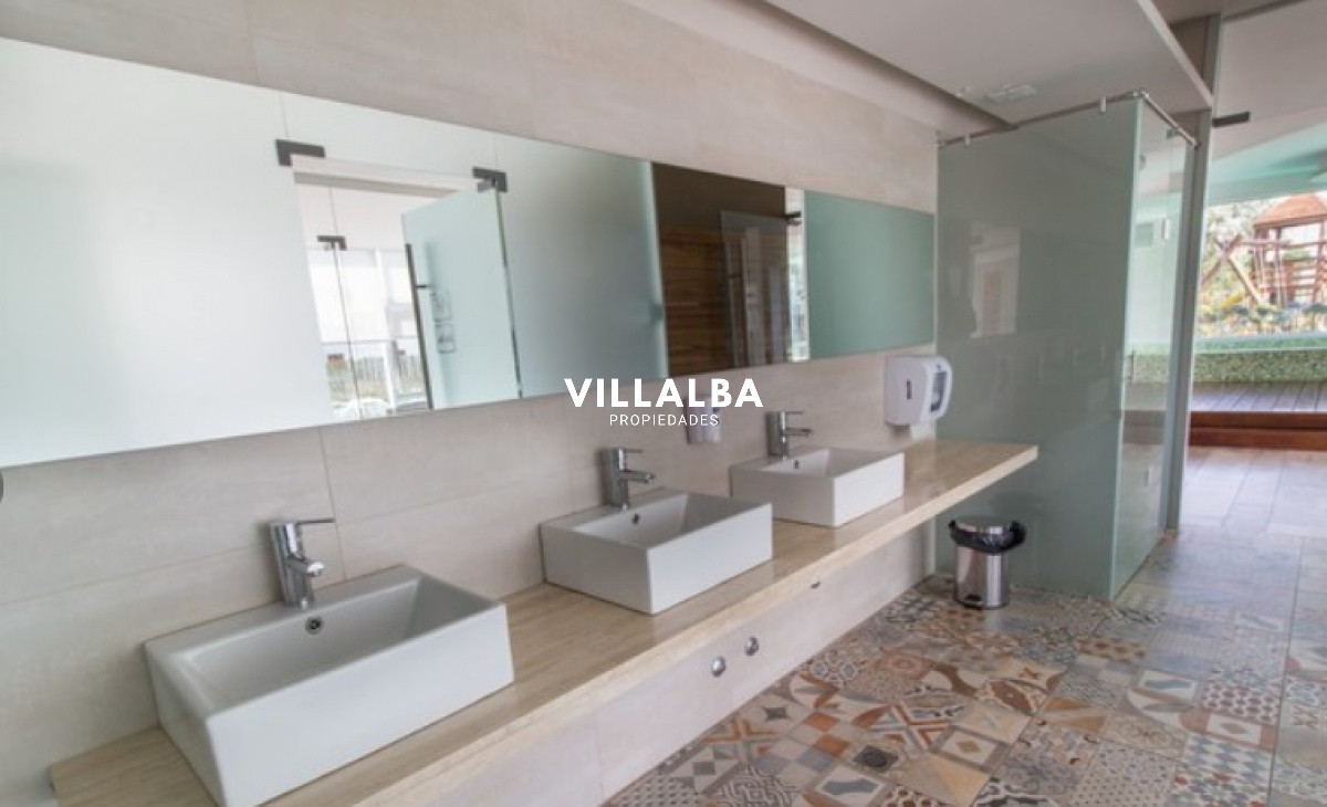 Apartamento ID.4387 - Venta - Piso alto en Gala Vista, Punta del Este | 3 Dormitorios