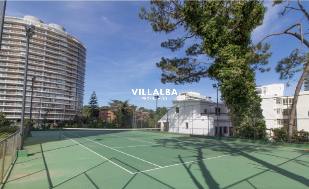 Apartamento ID.4387 - Venta - Piso alto en Gala Vista, Punta del Este | 3 Dormitorios