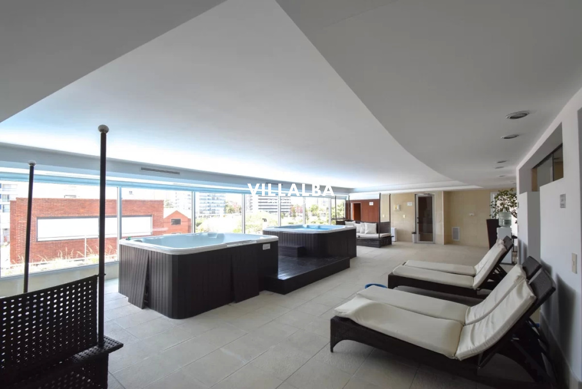 Apartamento ID.3926 - SEASON TOWER PUNTA DEL ESTE 