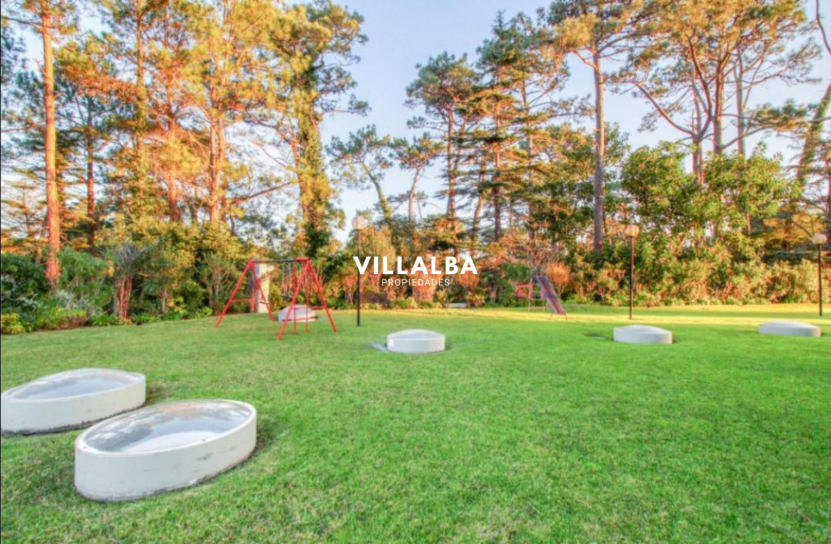 Apartamento ID.3648 - Piso alto, vista al mar - 3 dormitorios 