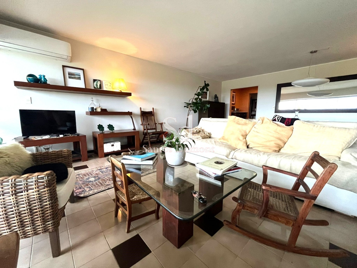 Apartamento ID.11480 - VENTA - EXCELENTE UBICACION