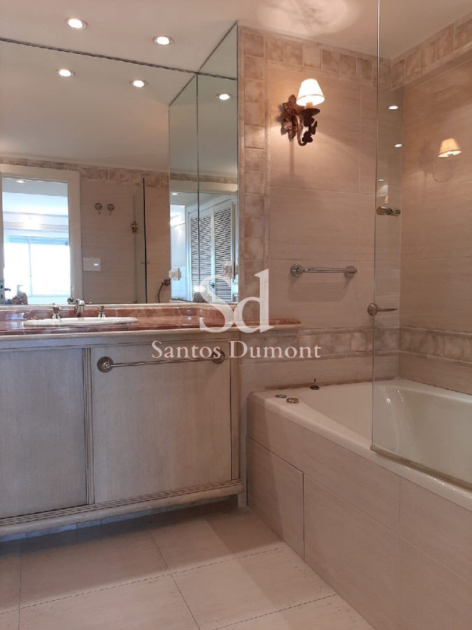 Apartamento ID.8686 -  Frente al mar en primera linea de la mansa 