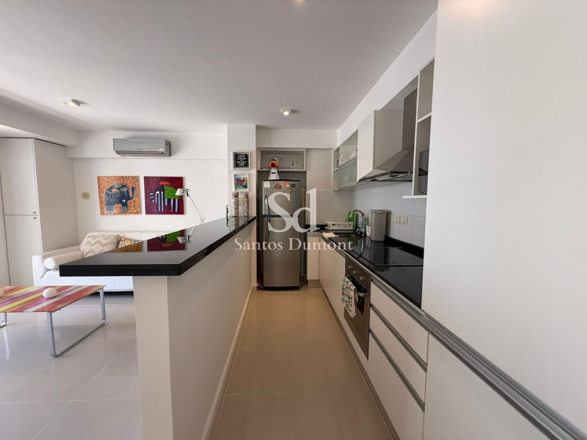 Apartamento ID.25619 - Apartamento en venta con vista al mar, Punta del este