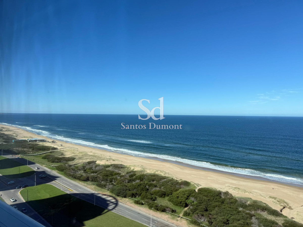 Apartamento ID.25715 - Apartamento en venta Primera Linea playa Brava