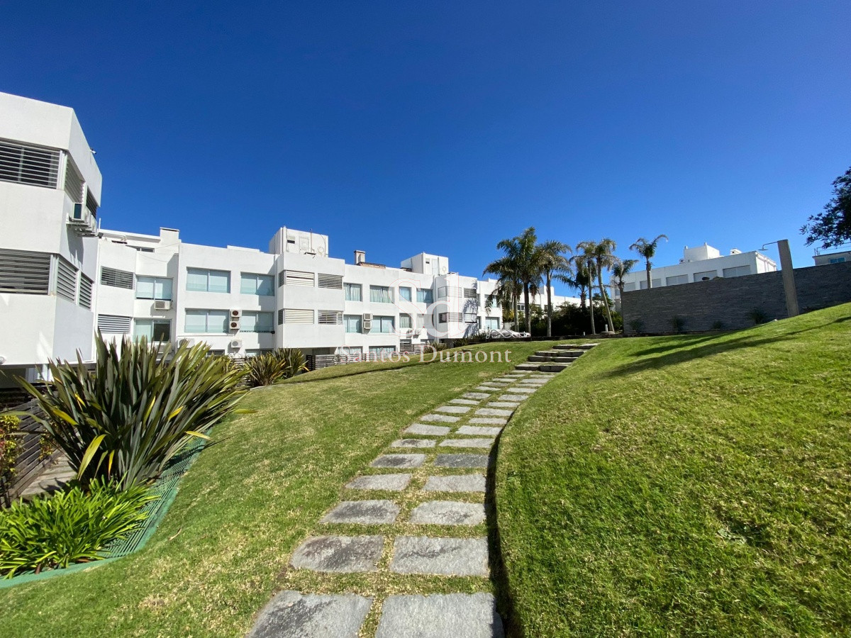 Apartamento ID.11434 - VENTA - EXCELENTE UBICACION