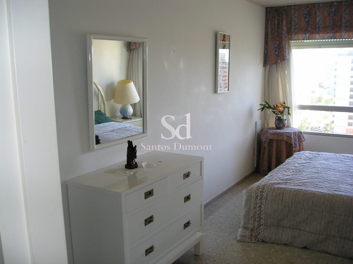 Apartamento ID.5700 - Venta Apartamento 3 dormitorios Punta del Este