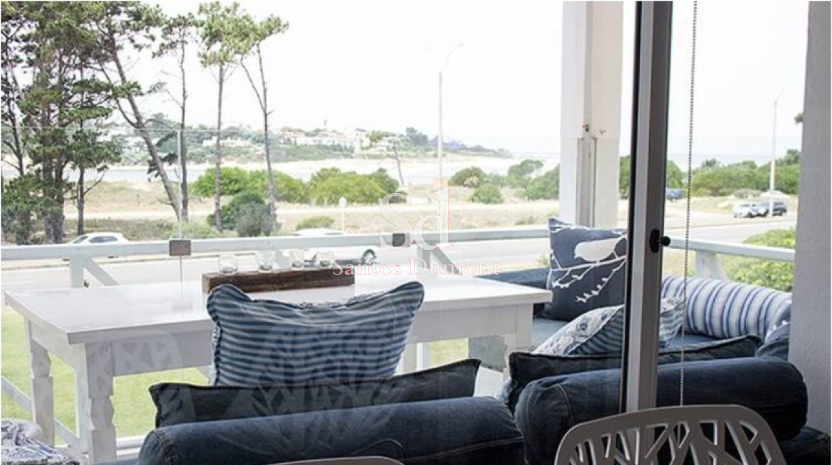 Apartamento ID.13511 - ESPECTACULAR UBICACION FRENTE AL ARROYO