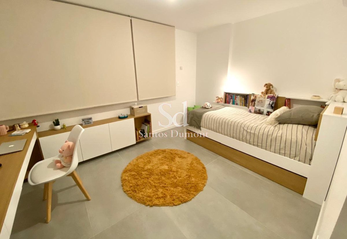 Apartamento ID.25516 - Venta apartamento 3 Dormitorios y dependencia Playa Mansa, Punta del Este