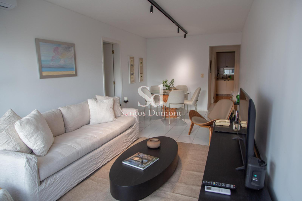 Apartamento ID.25717 - Apartamento en venta, 2 dormitorios y servicio en Playa Brava