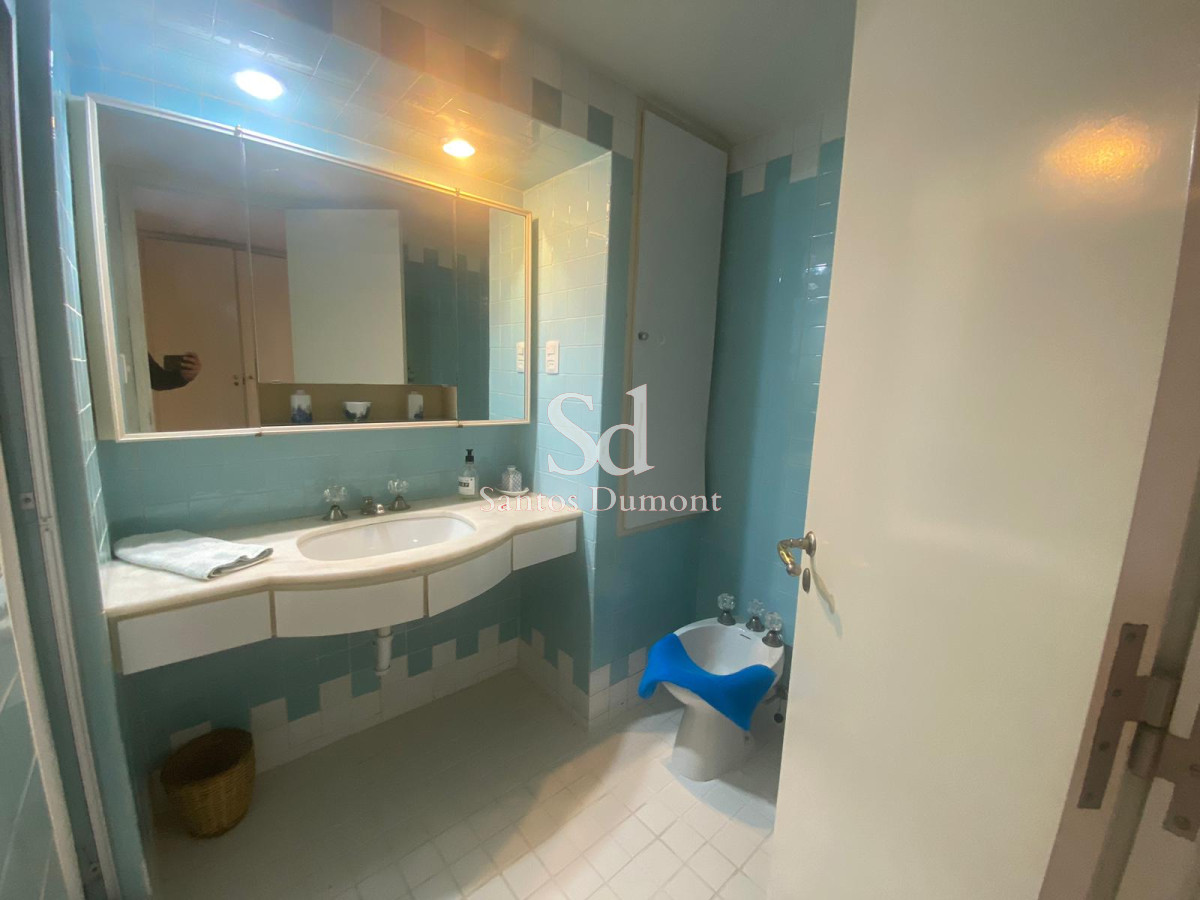 Apartamento ID.25325 - Apartamento Venta - 4 dormitorios - Punta del Este