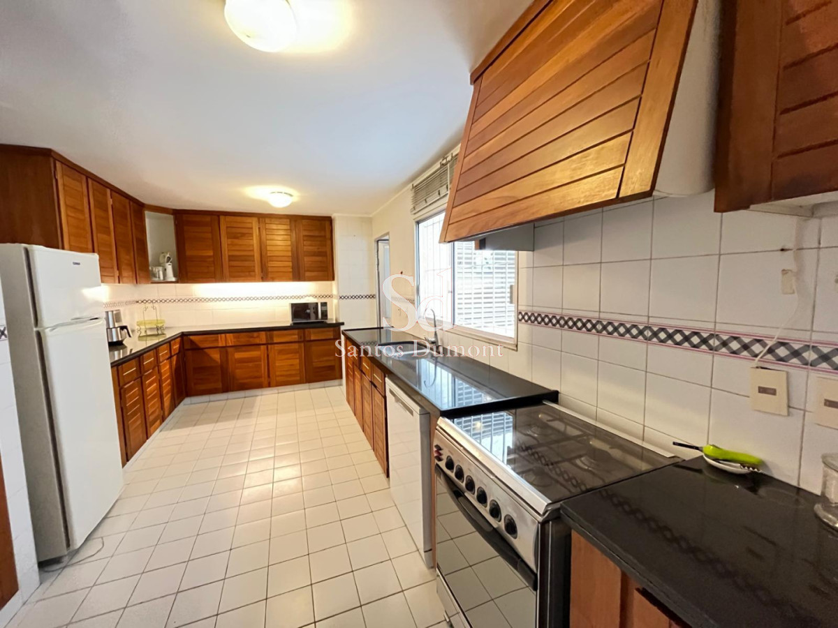 Apartamento ID.25761 - PENINSULA, PUNTA DEL ESTE - VENTA