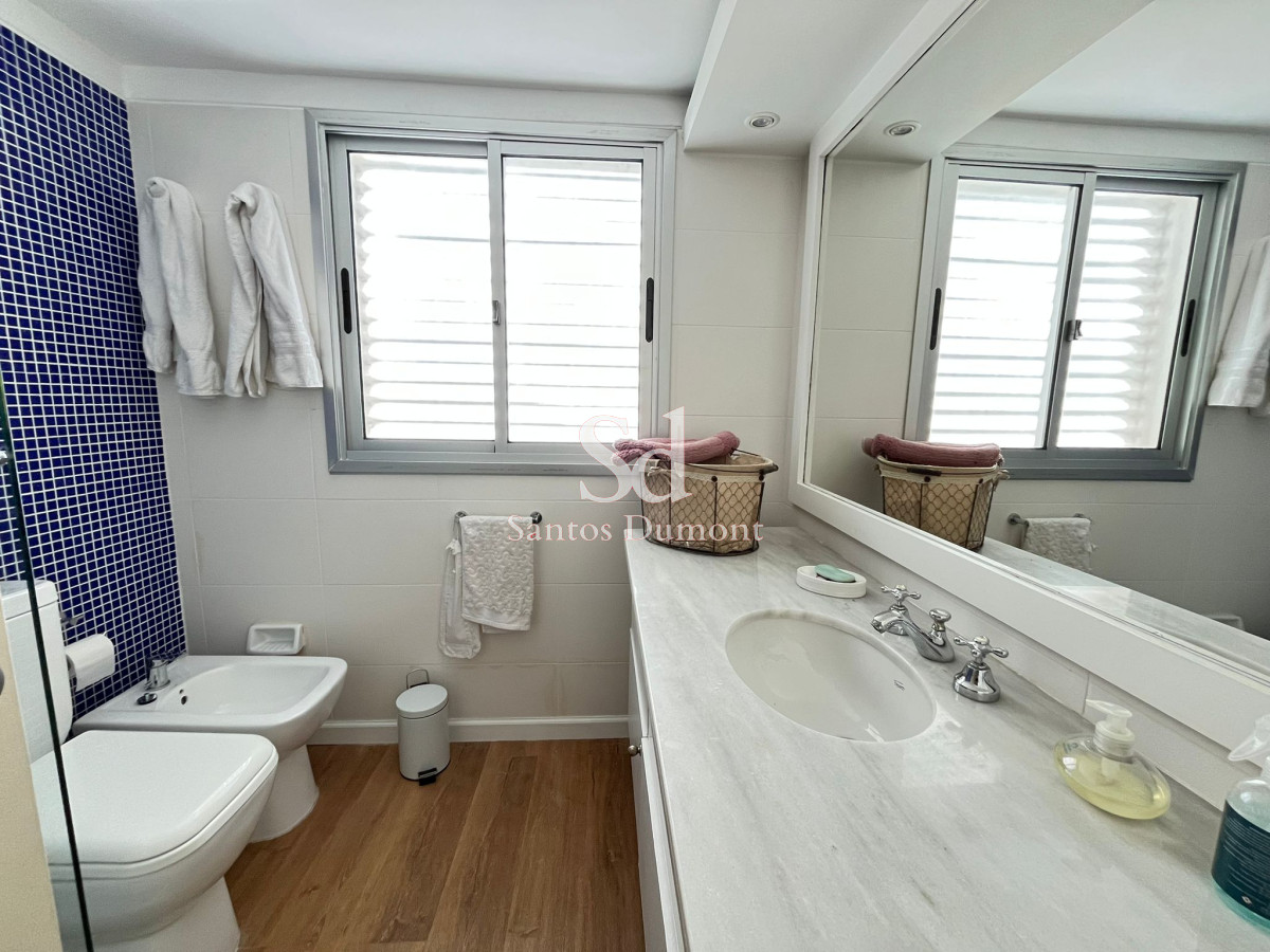 Apartamento ID.25375 - PUNTA DEL ESTE, PENINSULA - ALQUILER TEMPORAL