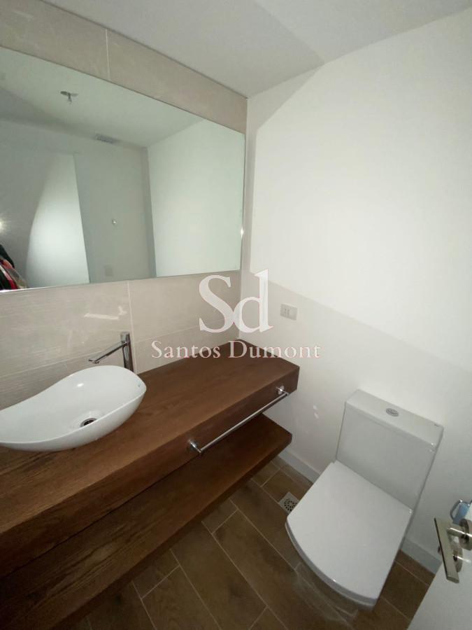 Apartamento ID.24323 - Oportunidad!! Apartamento Torre Trump esquinero con muy buena vista al mar