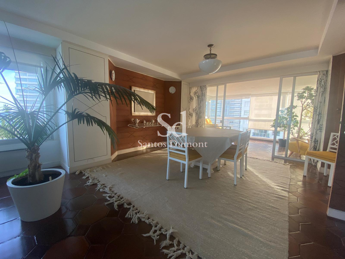 Apartamento ID.25325 - Apartamento Venta - 4 dormitorios - Punta del Este