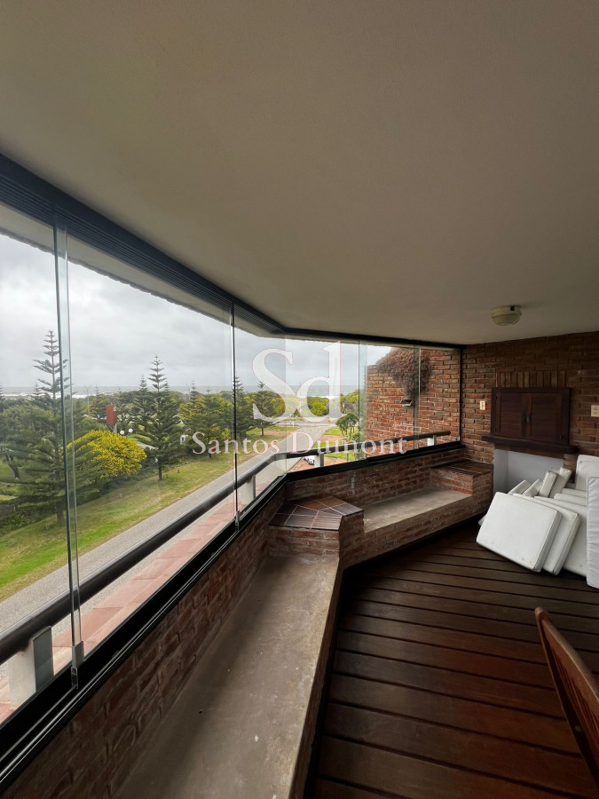 Apartamento ID.25037 - Primera linea de la Brava 