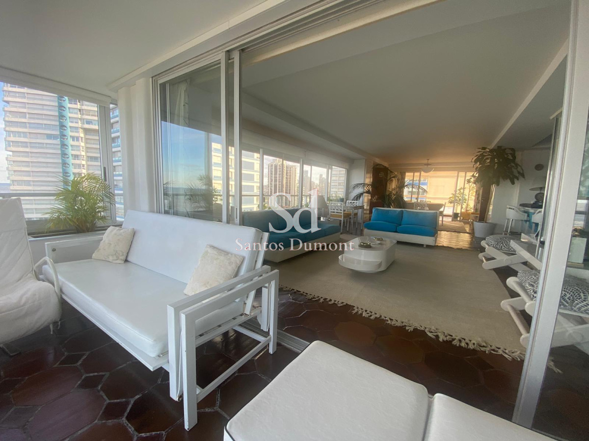 Apartamento ID.25325 - Apartamento Venta - 4 dormitorios - Punta del Este