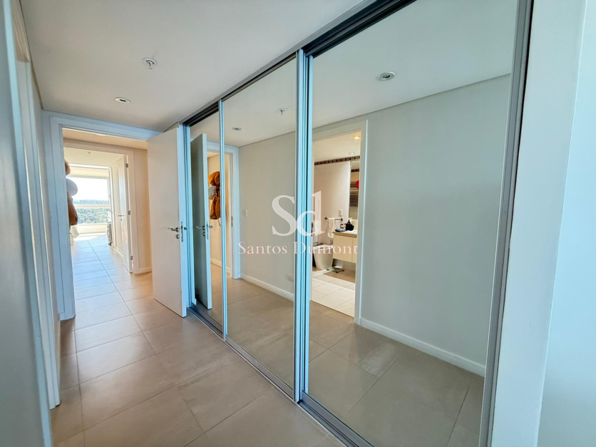 Apartamento ID.25715 - Apartamento en venta Primera Linea playa Brava