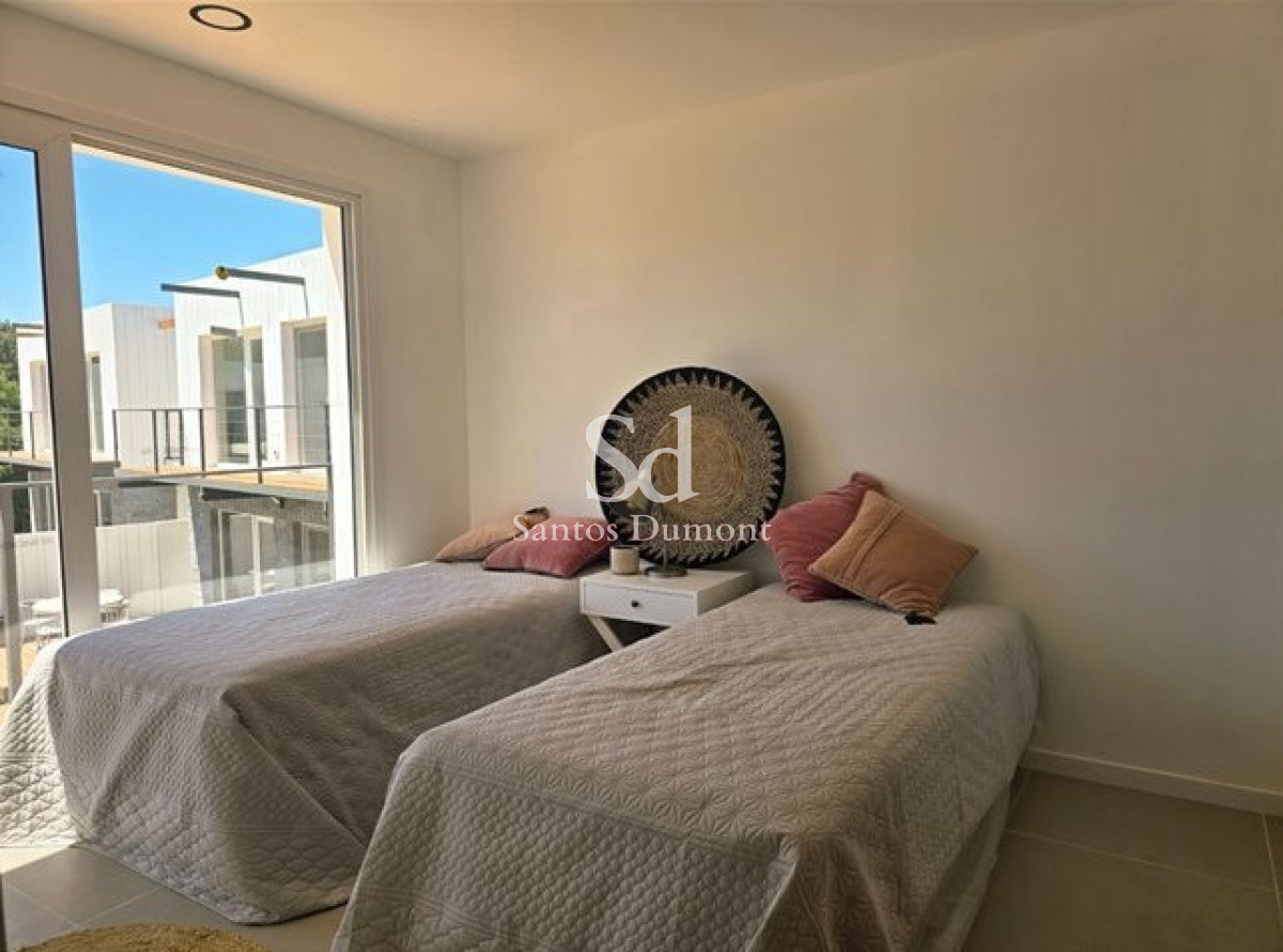 Apartamento ID.25661 - OPORTUNIDAD CASA EN LA BARRA