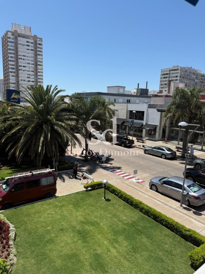 Apartamento ID.25558 - Venta Apartamento 2 Dormitorios Punta del Este