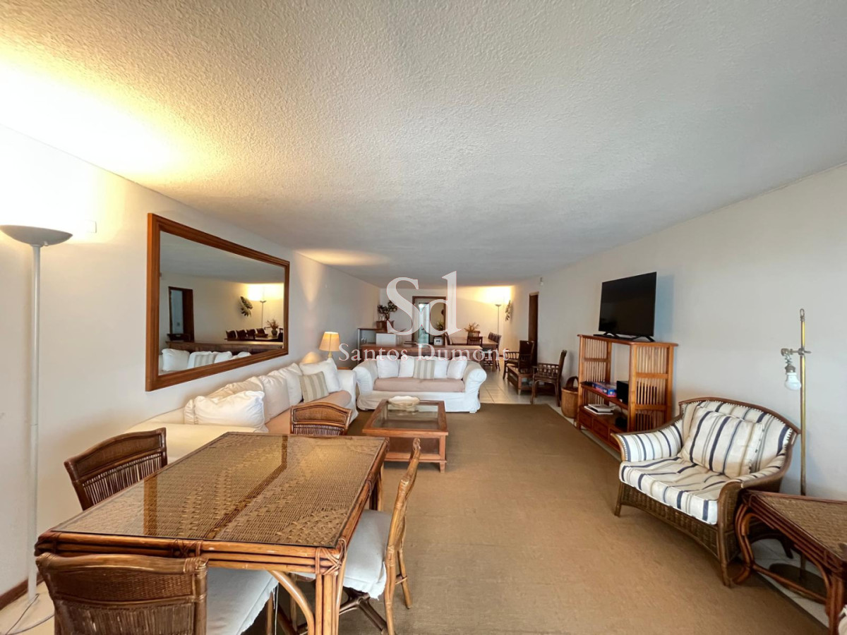 Apartamento ID.25761 - PENINSULA, PUNTA DEL ESTE - VENTA