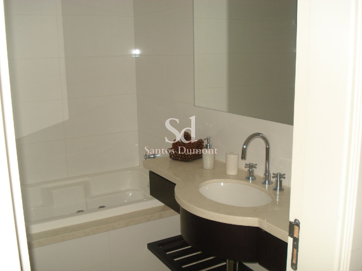 Apartamento ID.7529 - Venta Apartamento Playa Brava 3 dormitorios