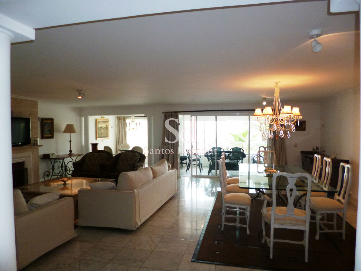 Apartamento ID.8575 - Venta Apartamento Semipiso de 4 dormitorios + servicio completo Punta del Este
