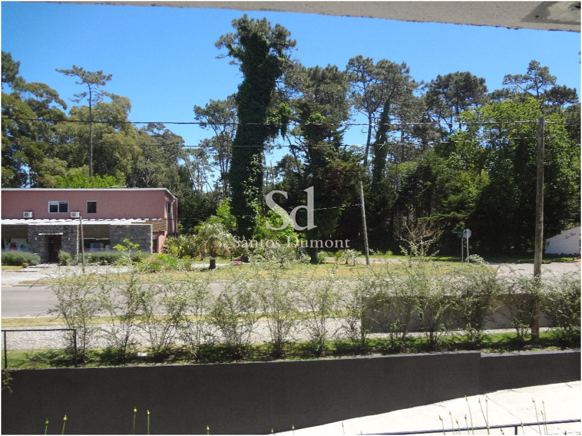 Apartamento ID.8651 - VENTA - Departamento de 2 dormitorios - 2 baños
