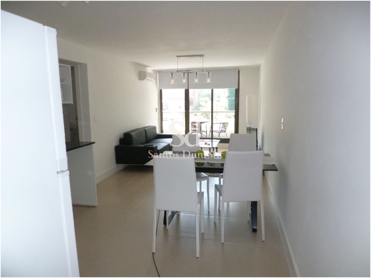 Apartamento ID.8651 - VENTA - Departamento de 2 dormitorios - 2 baños