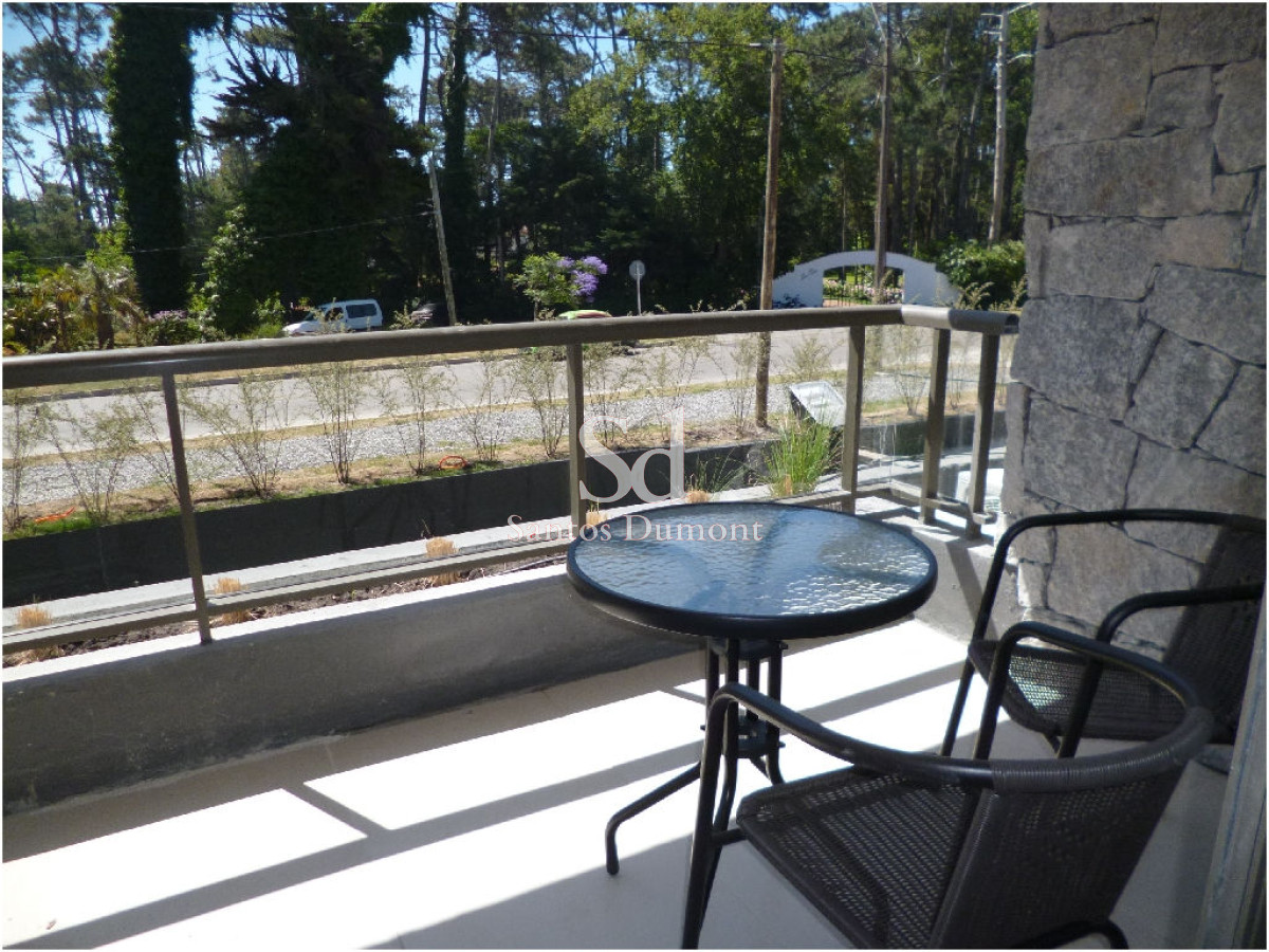 Apartamento ID.8651 - VENTA - Departamento de 2 dormitorios - 2 baños