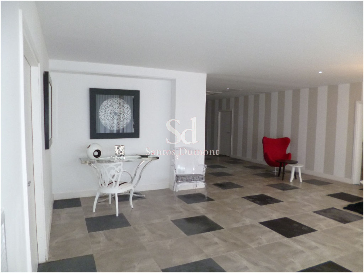 Apartamento ID.8651 - VENTA - Departamento de 2 dormitorios - 2 baños