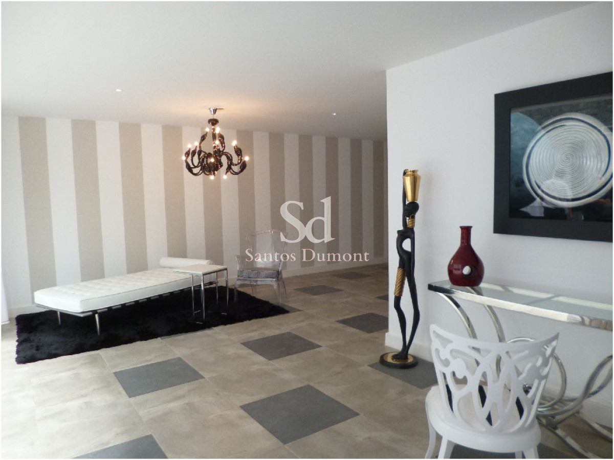 Apartamento ID.8651 - VENTA - Departamento de 2 dormitorios - 2 baños